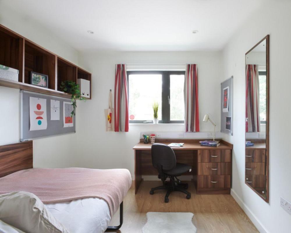 Zeni Ensuite Rooms In Exeter Esterno foto